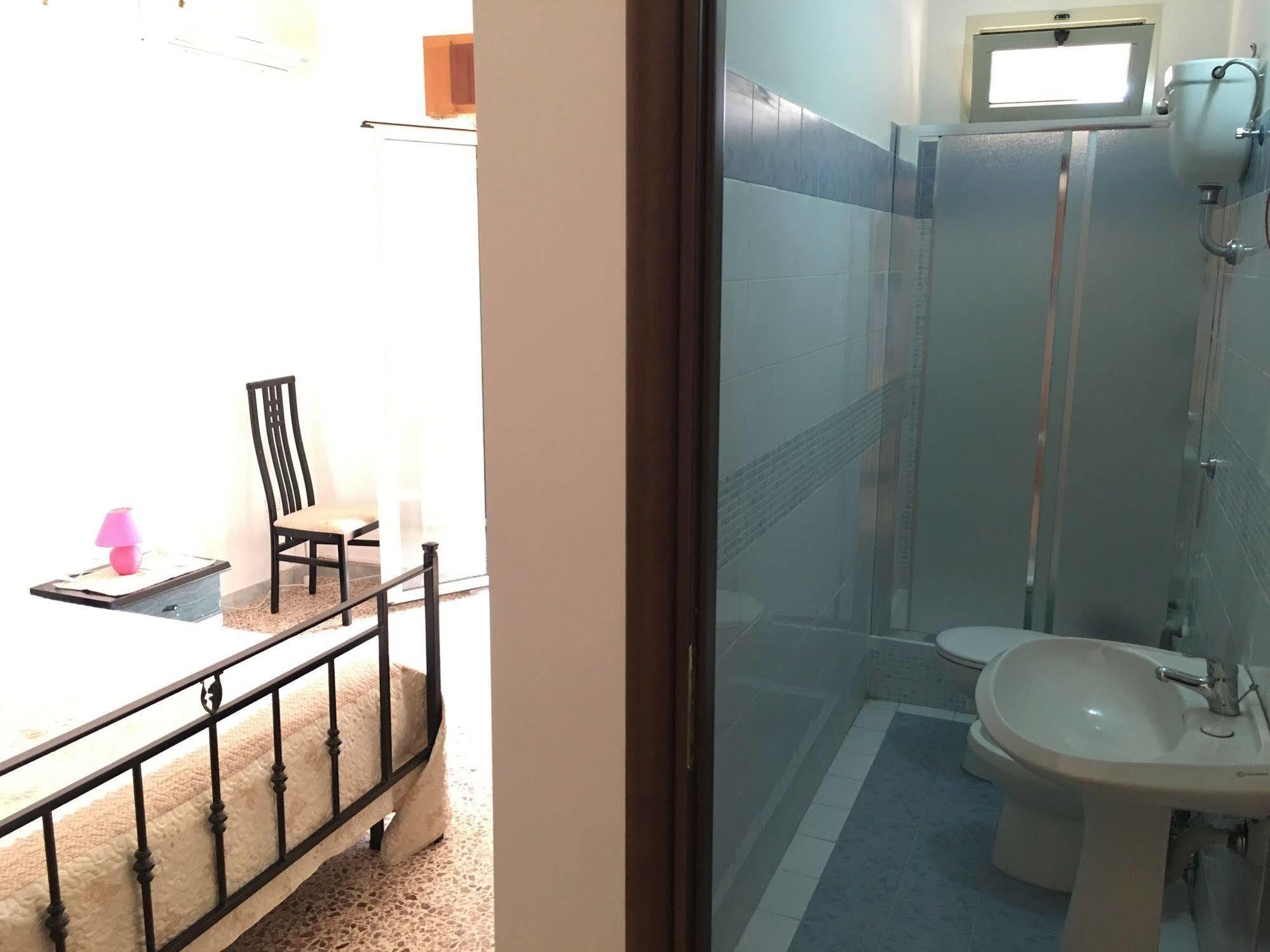 B&B Crotone Ngoại thất bức ảnh